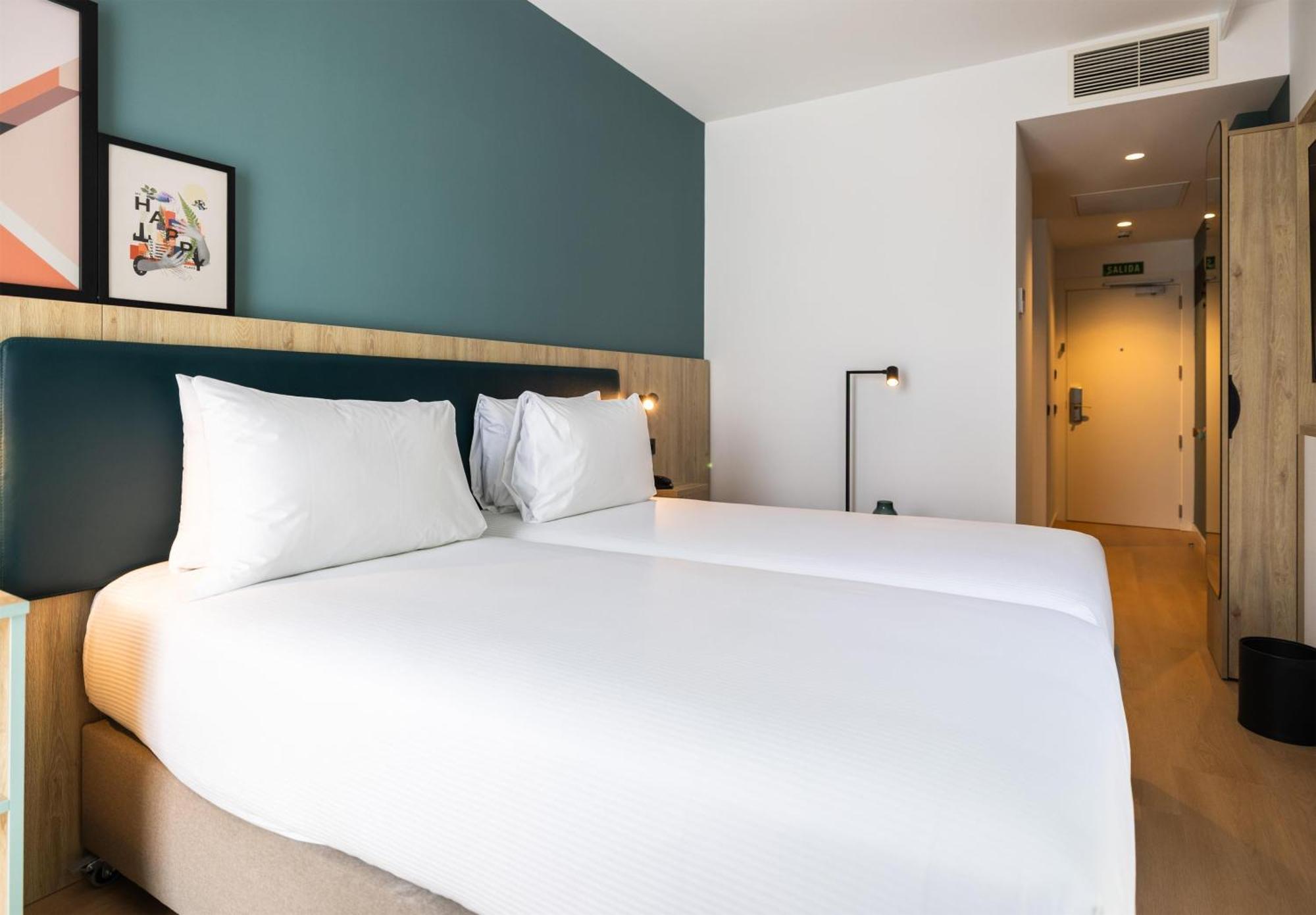Spark By Hilton Madrid Alcala — Fotos 3